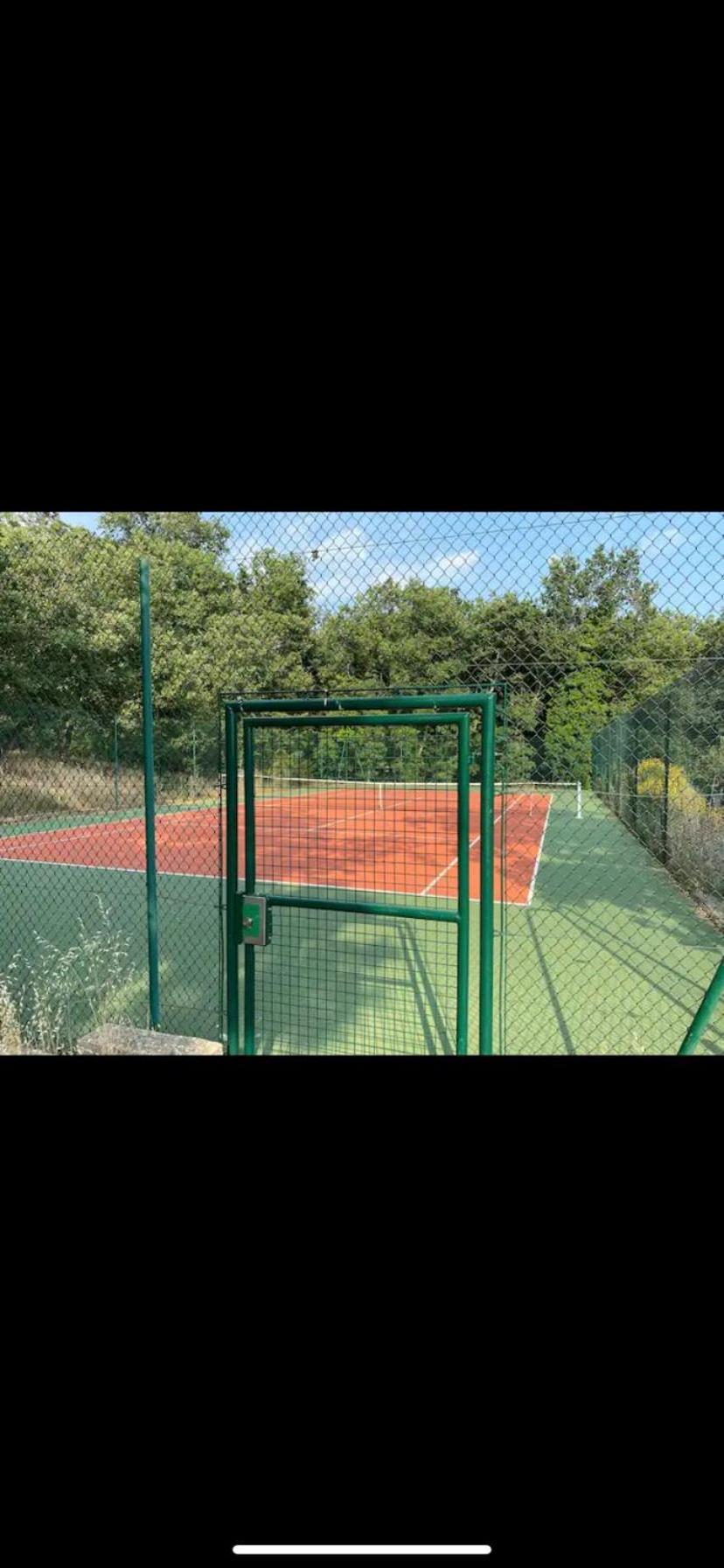 Maisonnette Dans Belle Residence Saint-Vallier-de-Thiey المظهر الخارجي الصورة
