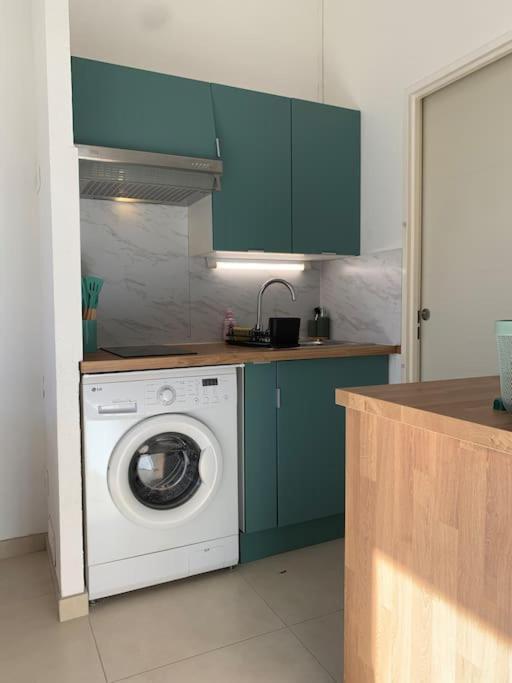 Maisonnette Dans Belle Residence Saint-Vallier-de-Thiey المظهر الخارجي الصورة